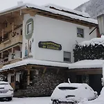 公寓 惹伊丹格假日公寓酒店