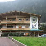 惹伊丹格假日公寓酒店 迈尔霍芬